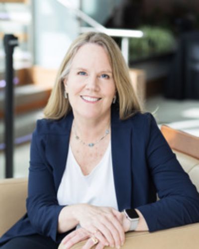 Picture of Elizabeth Garner