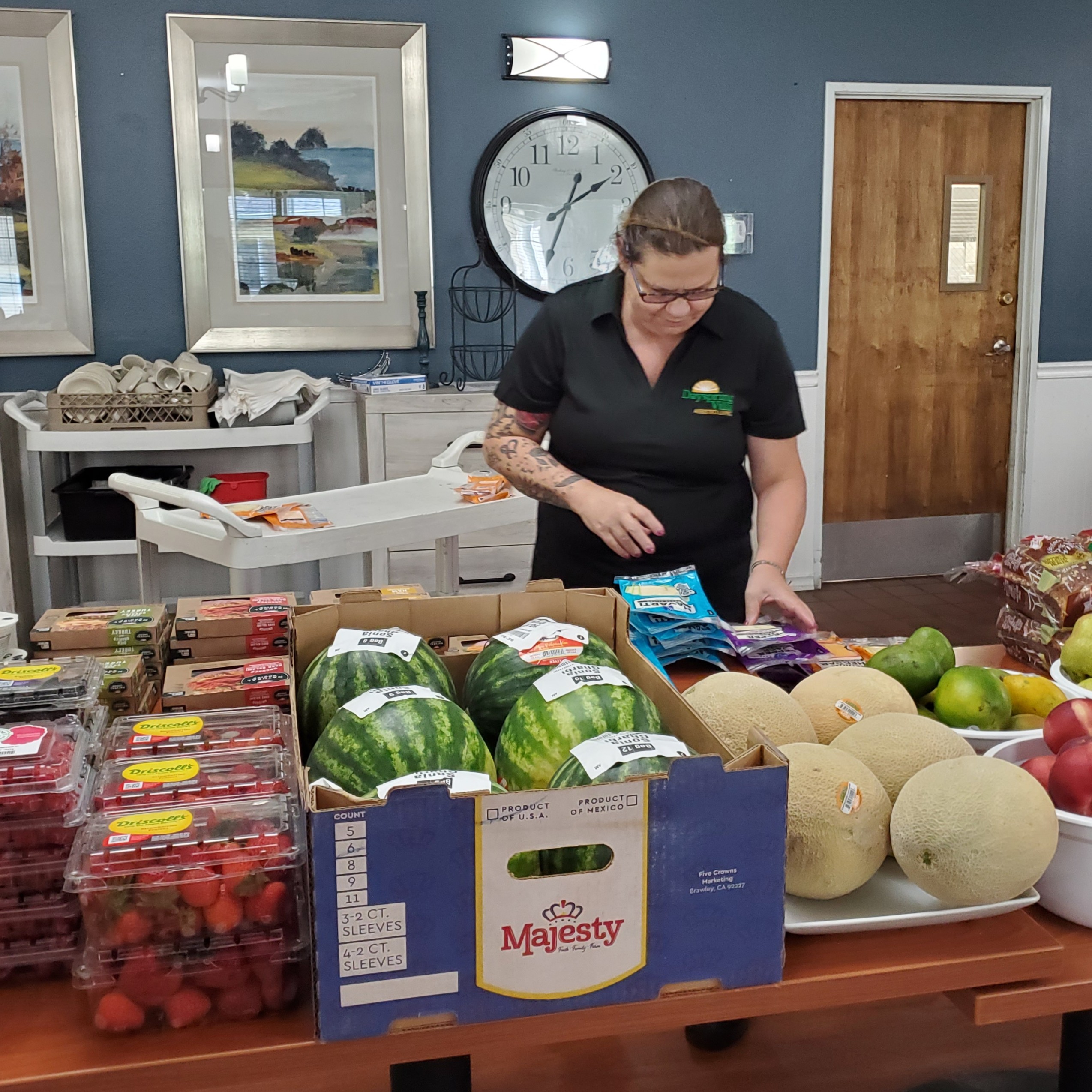 Holly organizing foods