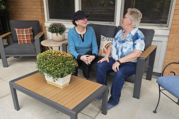 the suites at clermont park's new patio furniture